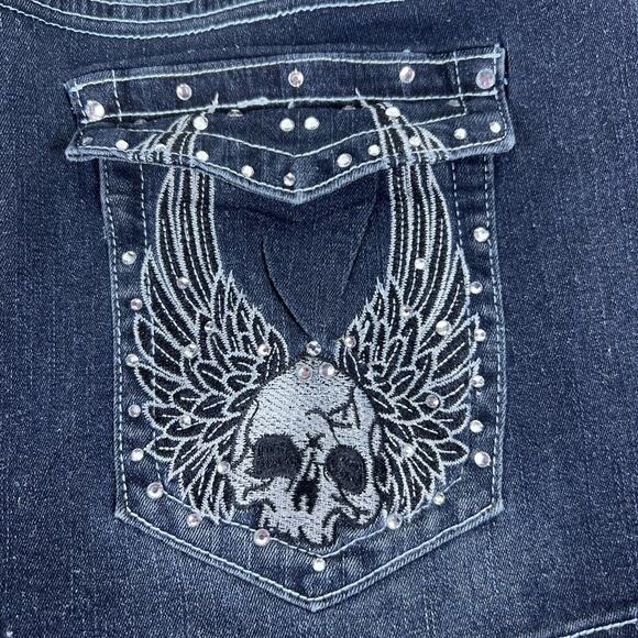 ROMWE Grunge Punk Women's Studded Skull Design Denim Shorts Size XXL Size 14 - Picture 3 of 7